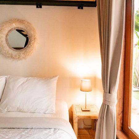 Loka Surf&Fitness Lodge Kuta  Eksteriør bilde