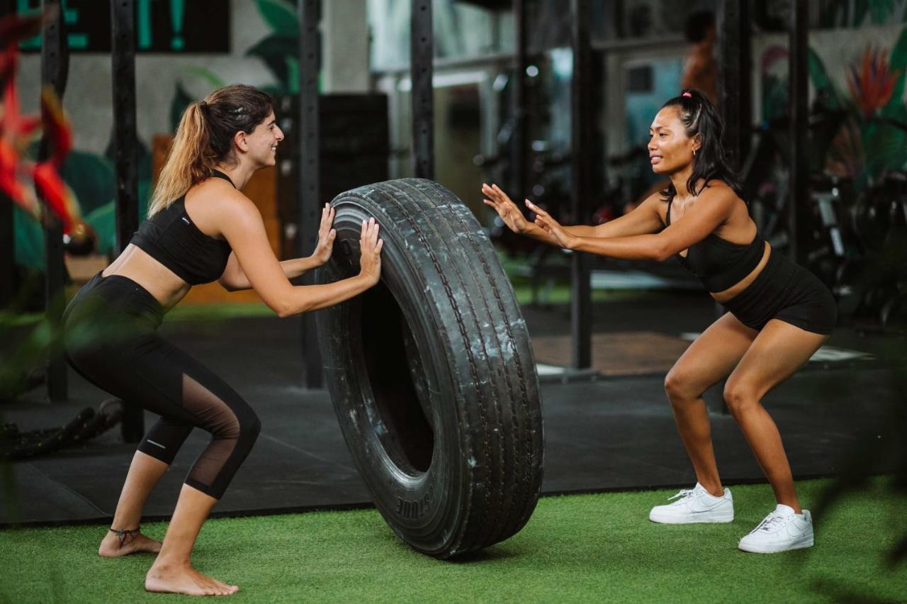 Loka Surf&Fitness Lodge Kuta  Eksteriør bilde